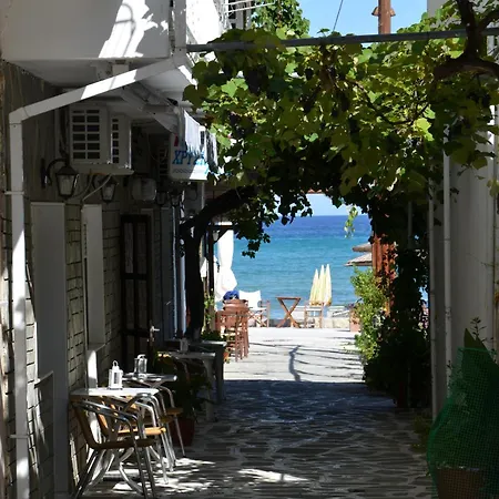 Chrisi Akti Skala Potamia (Thasos)