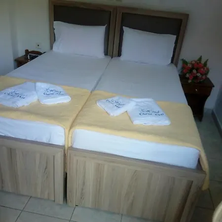 Chrisi Akti Отель *